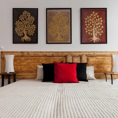 Annie's 3 Bed And 3 Bathroom Budapest